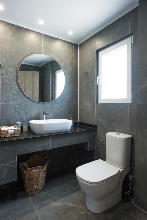 Modern Knossos Apartment Mastambas ภายนอก รูปภาพ