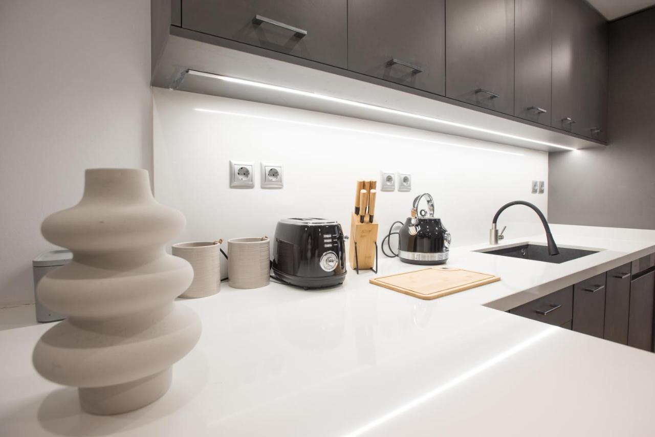 Modern Knossos Apartment Mastambas ภายนอก รูปภาพ